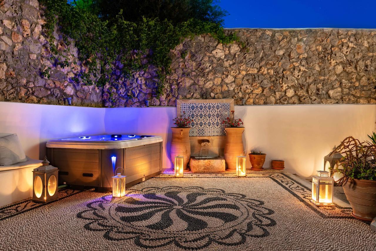 Villa Eleni With Hot Tub And Acropolis View Líndos Eksteriør billede